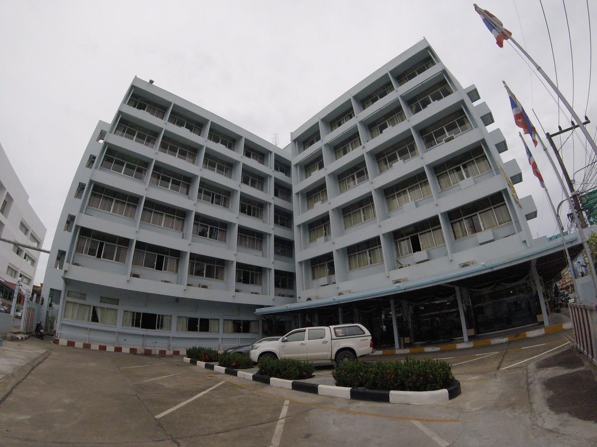 סוראט תאני Tapee Hotel מראה חיצוני תמונה